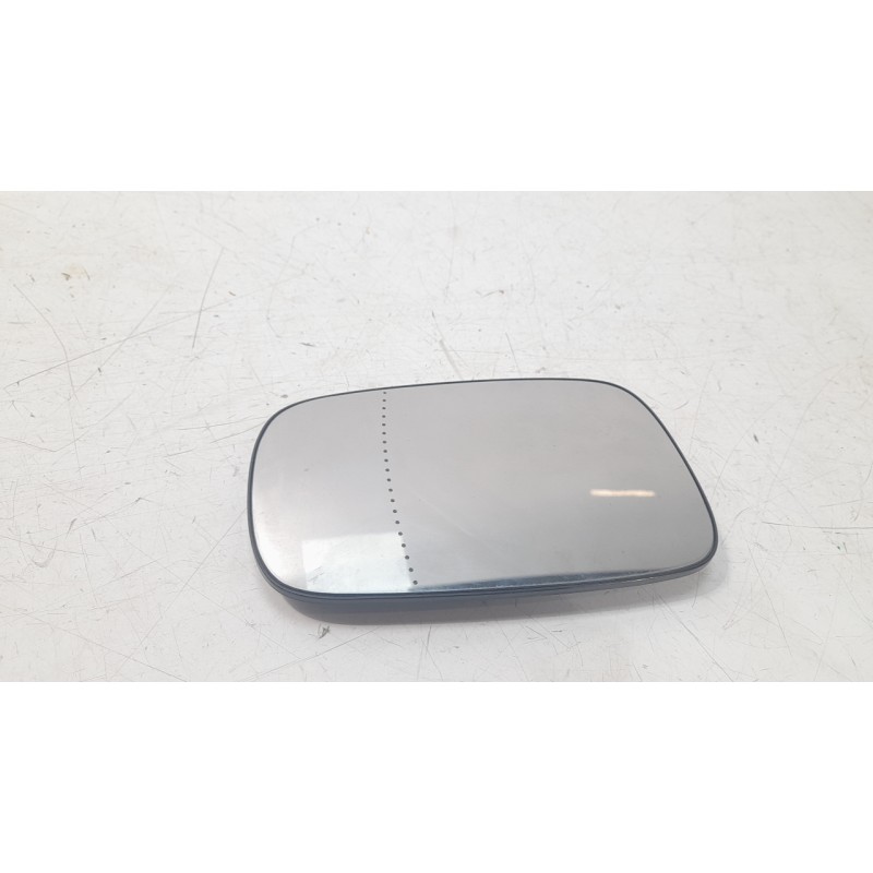Recambio de cristal retrovisor izquierdo para renault laguna ii (bg0/1_) 1.9 dci (bg08, bg0g) referencia OEM IAM 7701049063  