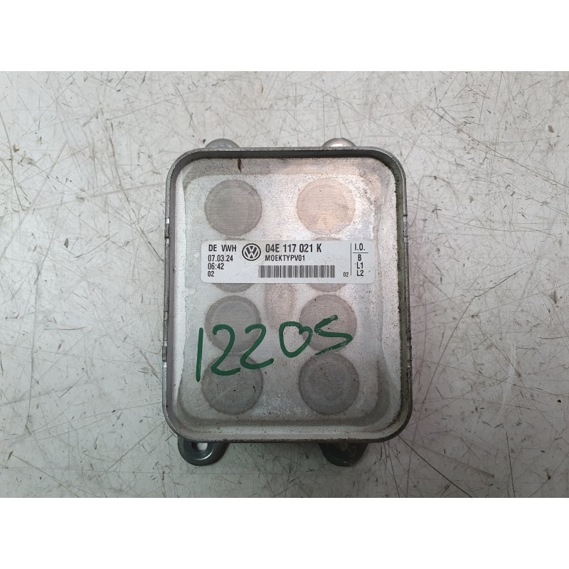 Recambio de enfriador aceite motor para seat ibiza v (kj1, kjg) 1.0 tsi referencia OEM IAM 04E117021K  