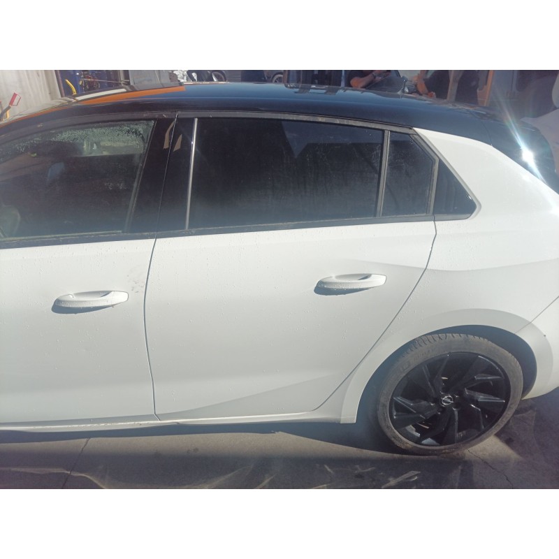 Recambio de puerta trasera izquierda para opel astra l (ov5) 1.2 (fphnsl, fphnsr) referencia OEM IAM   