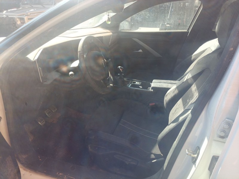 opel astra l (ov5) del año 2024