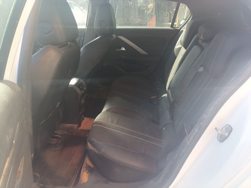 opel astra l (ov5) del año 2024