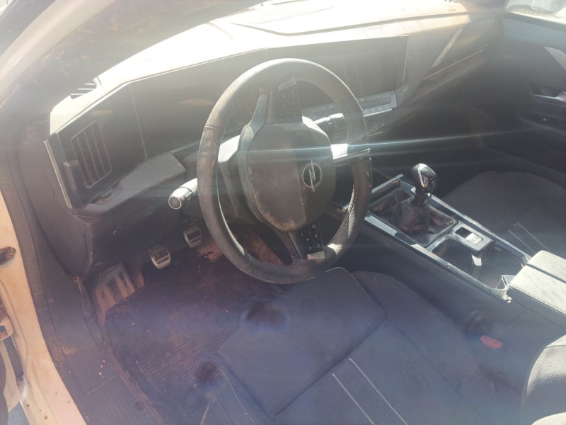 opel astra l (ov5) del año 2024