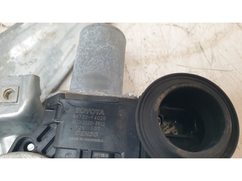 Recambio de elevalunas trasero derecho para toyota c-hr (_x1_) 1.8 hybrid (zyx10_, zyx11_) referencia OEM IAM 85720F4020  