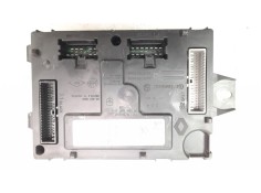 CAJA RELES / FUSIBLES 284B10447R 