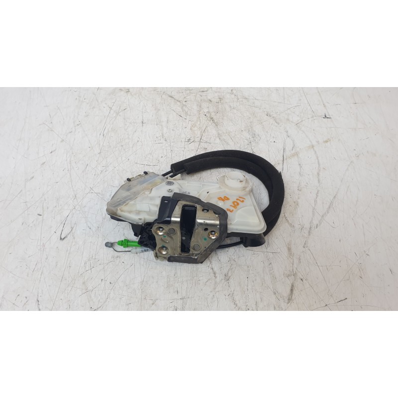 Recambio de cerradura puerta delantera derecha para toyota c-hr (_x1_) 1.8 hybrid (zyx10_, zyx11_) referencia OEM IAM 69030F4020
