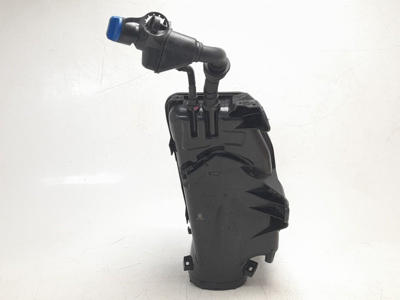 Recambio de deposito adblue para volvo xc60 ii (246) b4 mild-hybrid referencia OEM IAM 31405814 P31485701 31405824