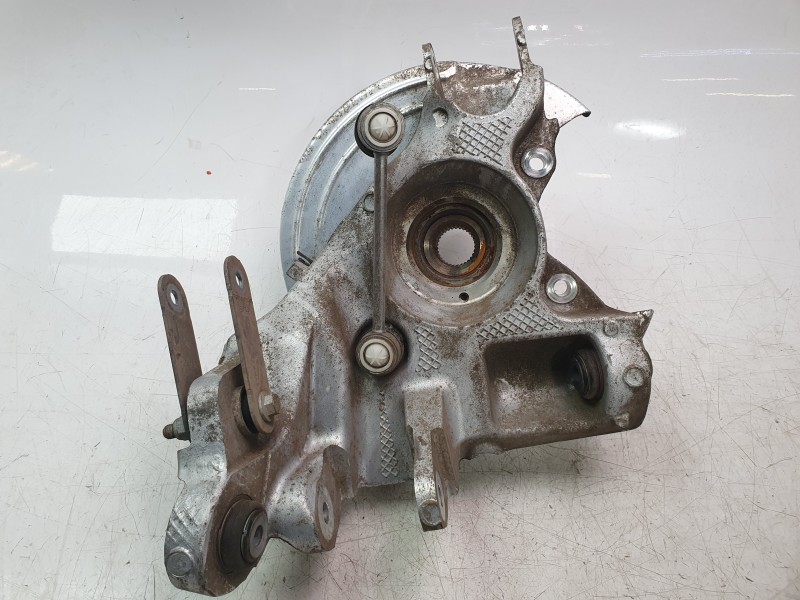 Recambio de mangueta trasera derecha para land rover discovery sport hse referencia OEM IAM LR087649  