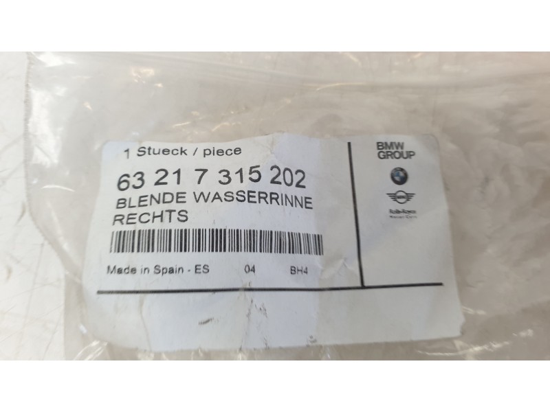 Recambio de molduras traseras para bmw 1 (f21) 118 i referencia OEM IAM 7297020  