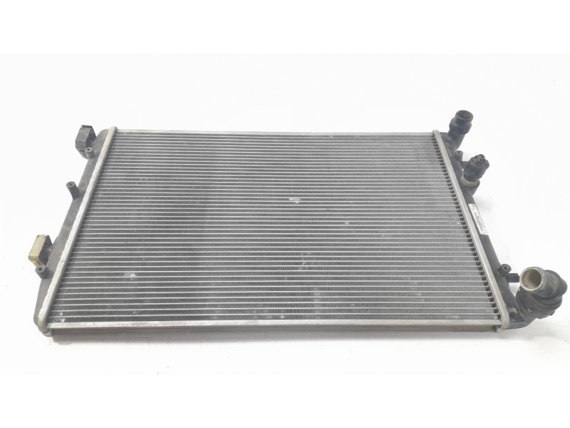 Recambio de radiador agua para volkswagen polo (9n1) highline referencia OEM IAM 6Q0121253R  