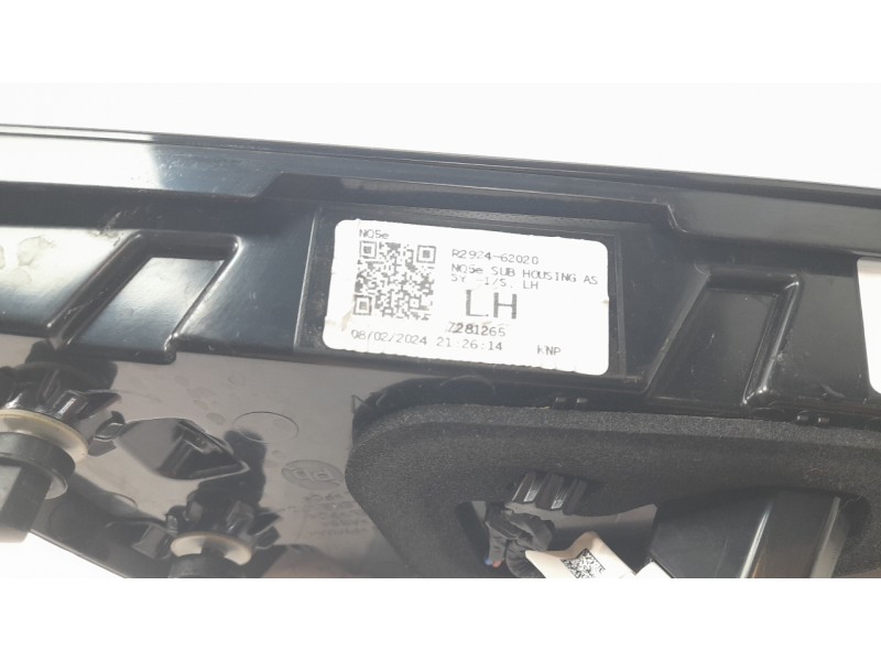 Recambio de piloto trasero izquierdo interior para kia sportage v (nq5) 1.6 t-gdi hybrid referencia OEM IAM 92403R2000  