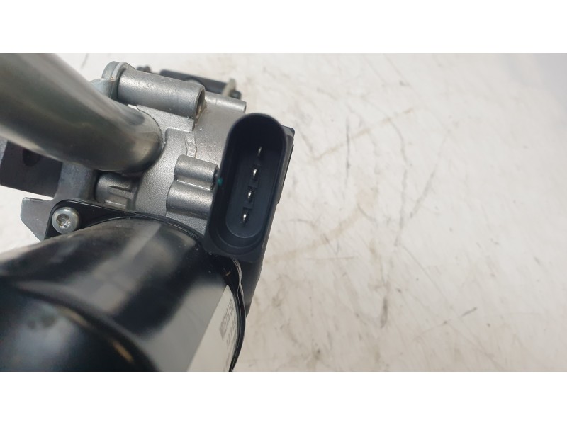 Recambio de motor limpia delantero para volvo xc60 ii (246) b4 mild-hybrid referencia OEM IAM 32282191  