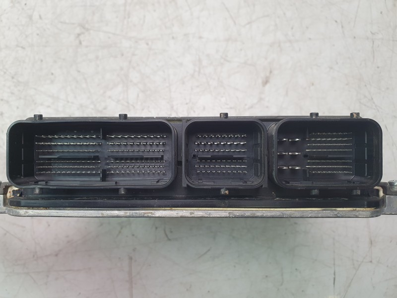 Recambio de centralita motor uce para volvo xc60 ii (246) b4 mild-hybrid referencia OEM IAM 32313937  