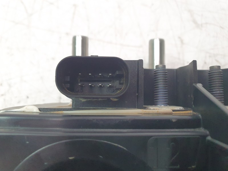 Recambio de inversor para volvo xc60 ii (246) b4 mild-hybrid referencia OEM IAM 32301022  