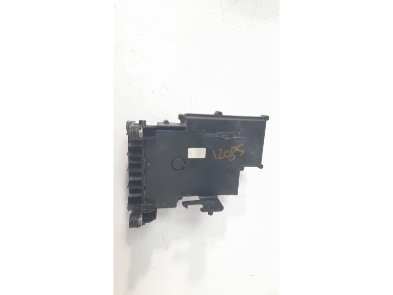 Recambio de modulo electronico para volvo xc60 ii (246) b4 mild-hybrid referencia OEM IAM 32300277  