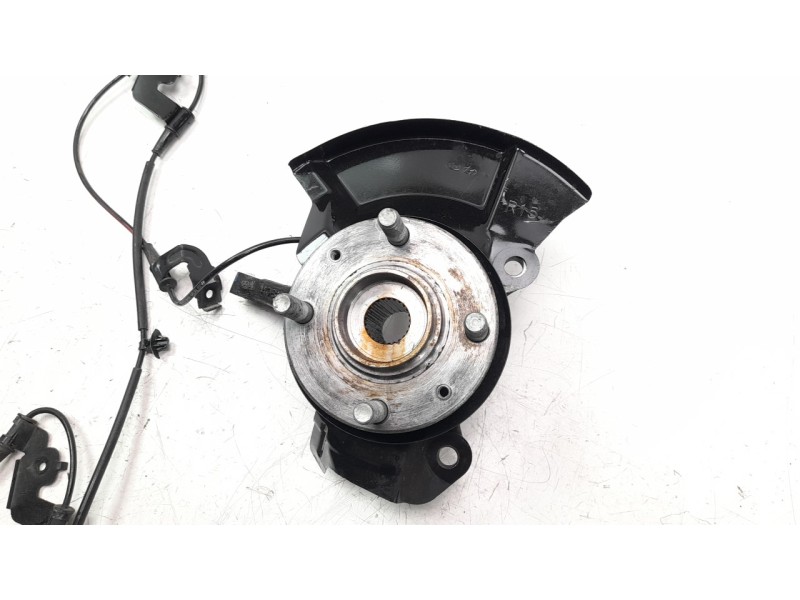 Recambio de mangueta delantera derecha para hyundai i20 active 1.0 tgdi cat referencia OEM IAM 51716Q0000  