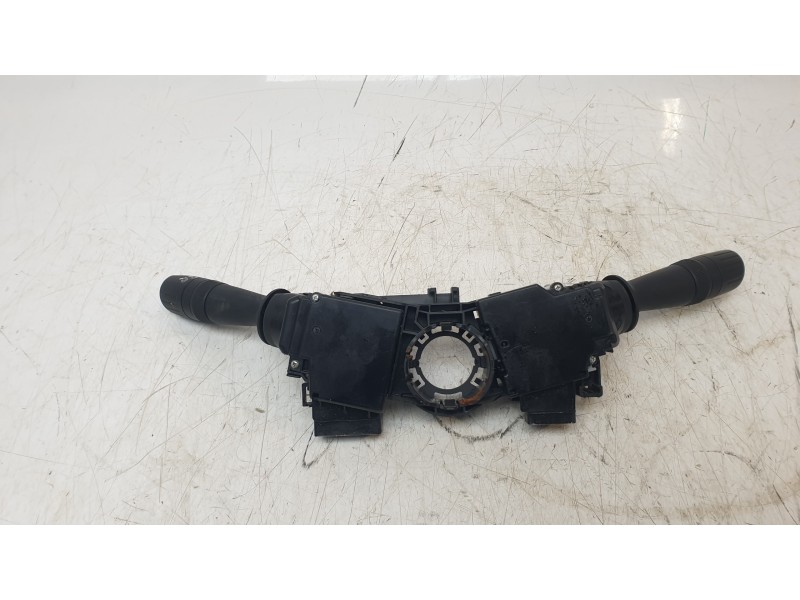 Recambio de mando multifuncion para toyota c-hr (_x1_) 1.8 hybrid (zyx10_, zyx11_) referencia OEM IAM 17F852  