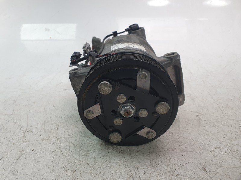 Recambio de compresor aire acondicionado para nissan juke (f16_) dig-t 117 referencia OEM IAM 926006UB1A  