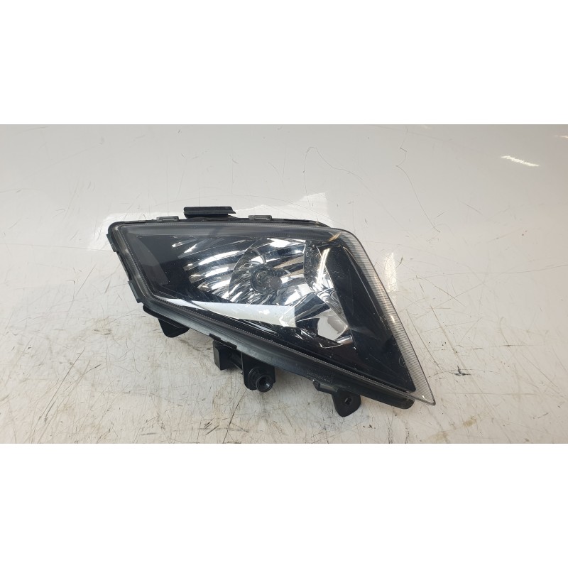 Recambio de faro antiniebla derecho para seat ibiza v (kj1, kjg) 1.0 tsi referencia OEM IAM 6F0941702A  10121371005 ST0394413 13