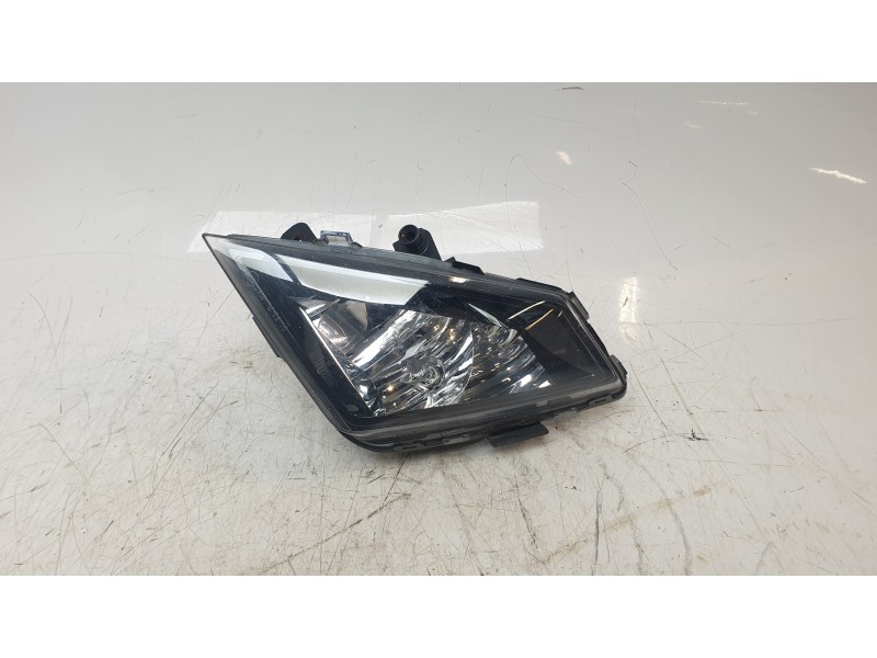 Recambio de faro antiniebla derecho para seat ibiza v (kj1, kjg) 1.0 tsi referencia OEM IAM 6F0941702A  10121371005 ST0394413 13