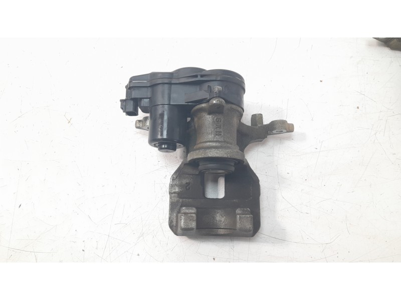 Recambio de pinza de freno trasera derecha para toyota c-hr (_x1_) 1.8 hybrid (zyx10_, zyx11_) referencia OEM IAM 4631078010  