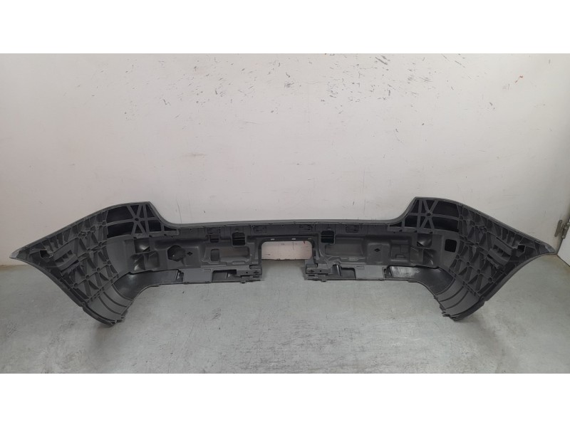 Recambio de paragolpes trasero para mercedes-benz clase m (w163) referencia OEM IAM A1638807271  