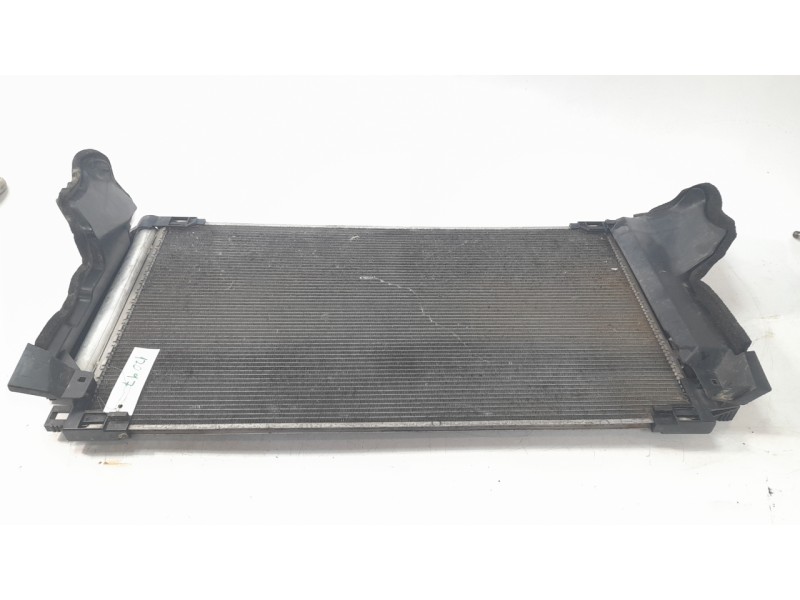 Recambio de condensador / radiador aire acondicionado para toyota c-hr (_x1_) 1.8 hybrid (zyx10_, zyx11_) referencia OEM IAM 884