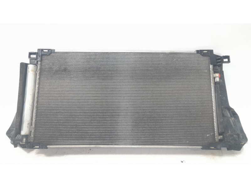 Recambio de condensador / radiador aire acondicionado para toyota c-hr (_x1_) 1.8 hybrid (zyx10_, zyx11_) referencia OEM IAM 884