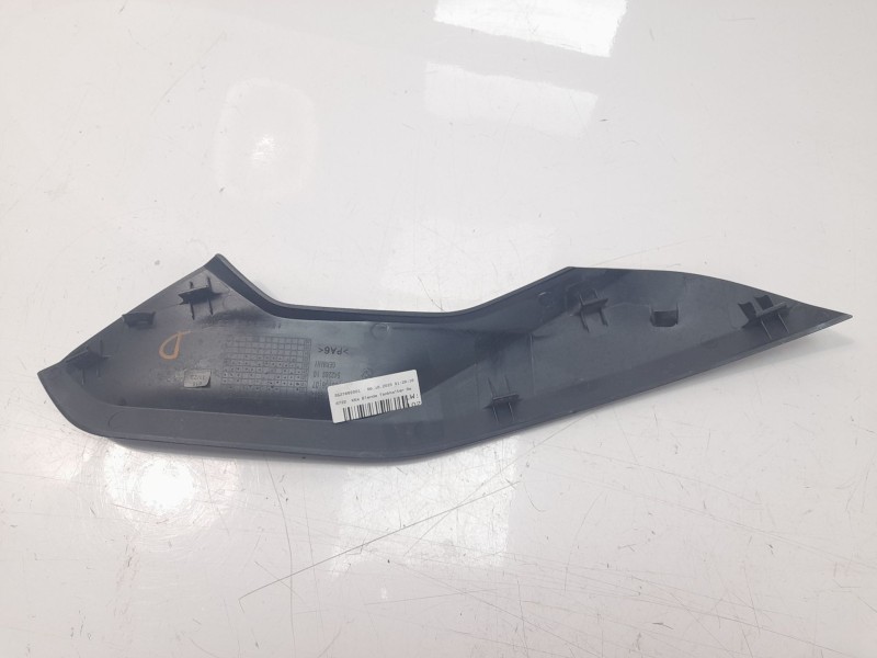 Recambio de moldura para bmw s s 1000 rr (2r99) referencia OEM IAM 46638569774  