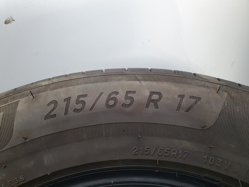 Recambio de neumatico para kia sportage v (nq5) 1.6 t-gdi hybrid referencia OEM IAM 2156517  