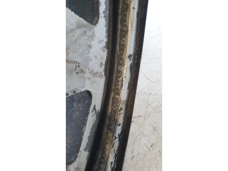 Recambio de llanta para mitsubishi montero iii (v7_w, v6_w) 3.2 di-d (v68w, v78w) referencia OEM IAM MR347069  