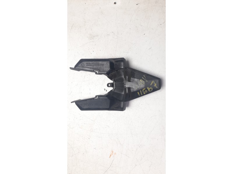 Recambio de moldura para honda x-adv referencia OEM IAM 80104MKHD000  