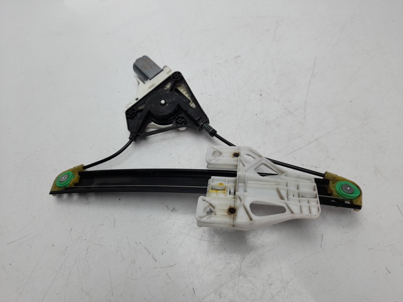 Recambio de elevalunas trasero derecho para audi a1 sportback (8xf) attracted referencia OEM IAM 8X4839462A  