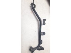 ESTRIBERA IZQUIERDA 50620MKHD00 