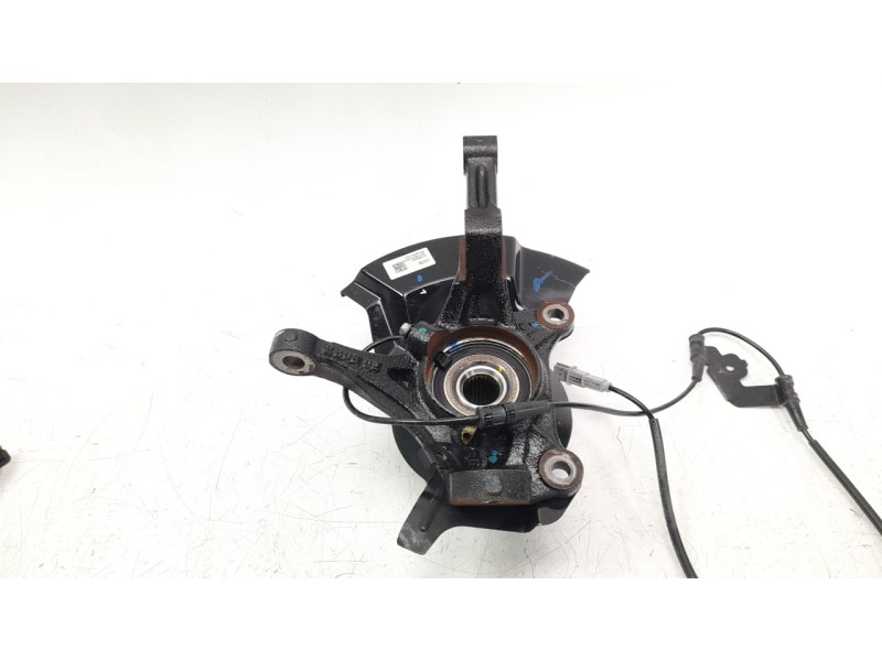 Recambio de mangueta delantera izquierda para hyundai i20 active 1.0 tgdi cat referencia OEM IAM 51715Q0000  