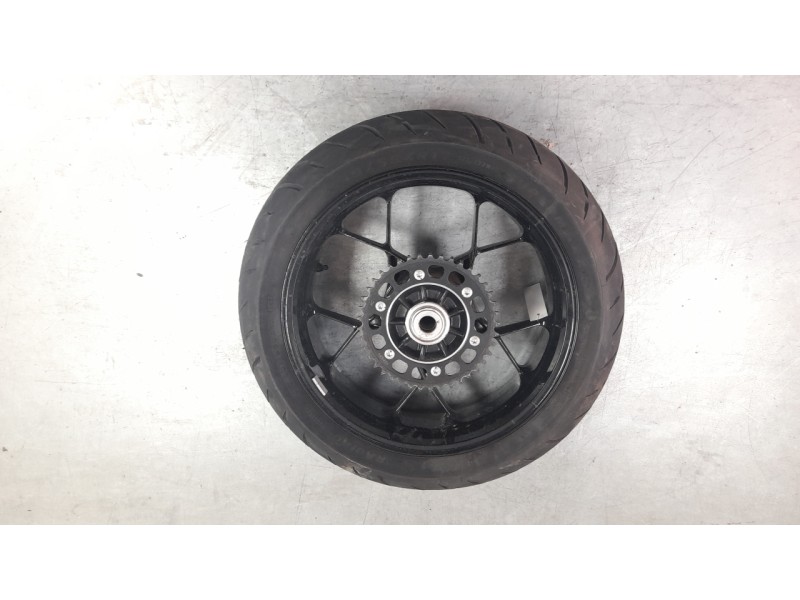 Recambio de llanta para ktm duke 790 duke l referencia OEM IAM C90710001133C1  
