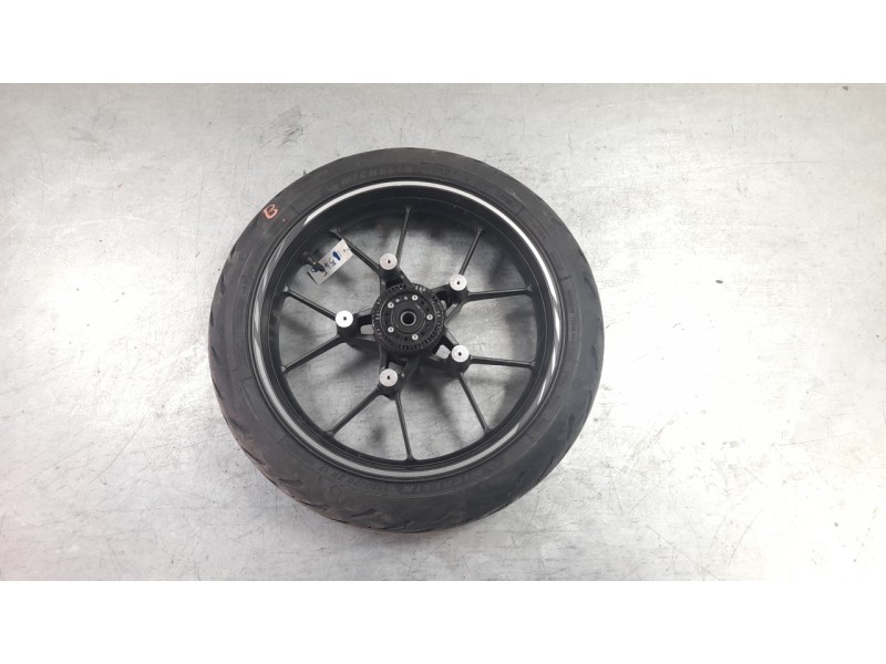 Recambio de llanta para honda cb 500f referencia OEM IAM 44650MKPDP0  