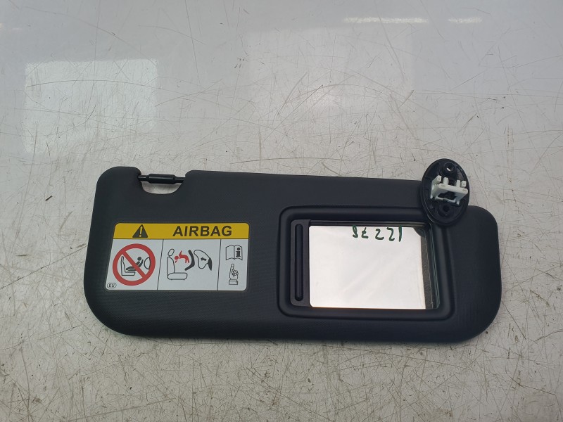 Recambio de parasol derecho para toyota rav 4 v (_a5_, _h5_) 2.5 hybrid awd (axap54) referencia OEM IAM 7431042661B0  