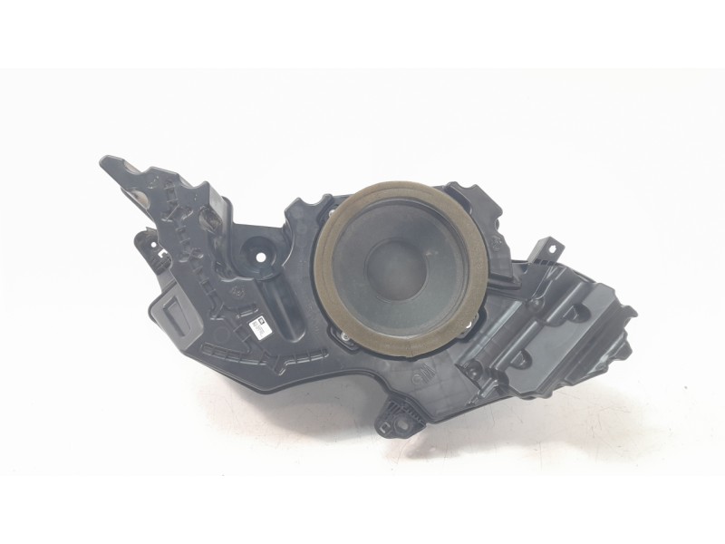Recambio de subwoofer para toyota c-hr (_x1_) 1.8 hybrid (zyx10_, zyx11_) referencia OEM IAM 86150F4030  