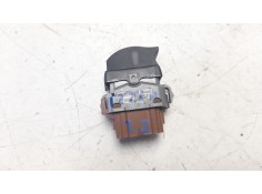 Recambio de mando elevalunas trasero izquierdo para renault laguna ii (bg0/1_) 1.6 16v (bg1g, bg1h) referencia OEM IAM 820019951 2