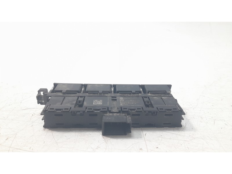 Recambio de interruptor para volkswagen passat variant (cb5) r-line referencia OEM IAM 927137T  