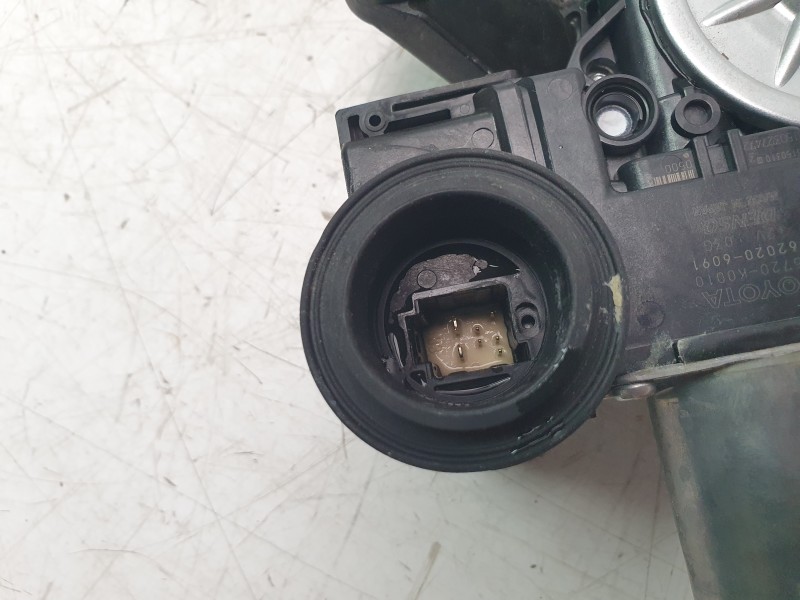 Recambio de elevalunas trasero izquierdo para toyota yaris (_p21_, _pa1_, _ph1_) 1.5 (mxpa11) referencia OEM IAM 85720K0010  