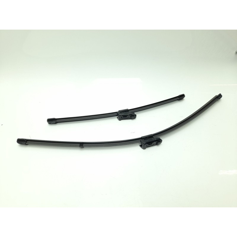 Recambio de escobilla limpia para seat ibiza iv (6j5, 6p1) 1.4 tdi referencia OEM IAM 6J1955426A 826FB6004012 