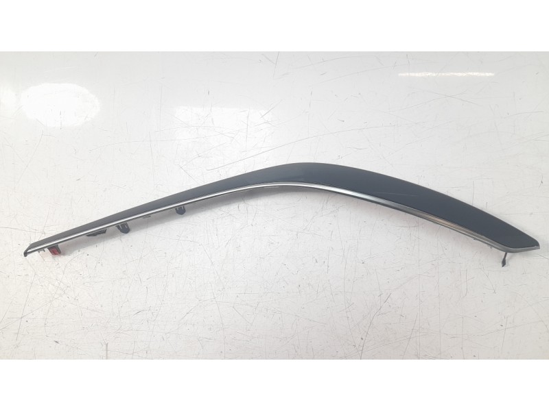 Recambio de moldura para toyota corolla station wagon (_e21_) 2.0 hybrid (mzeh12) referencia OEM IAM 7463002090  