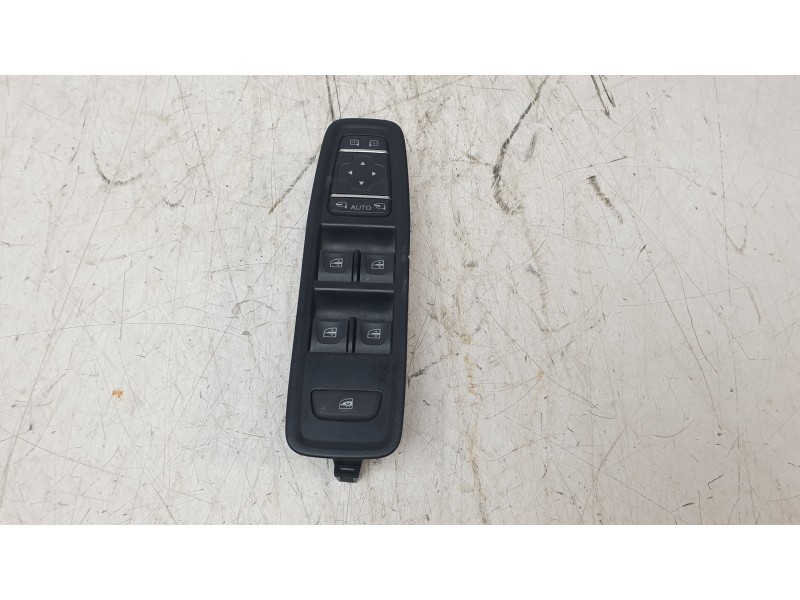 Recambio de mando elevalunas delantero izquierdo para renault kangoo iii furgoneta/monovolumen e-tech electric referencia OEM IA