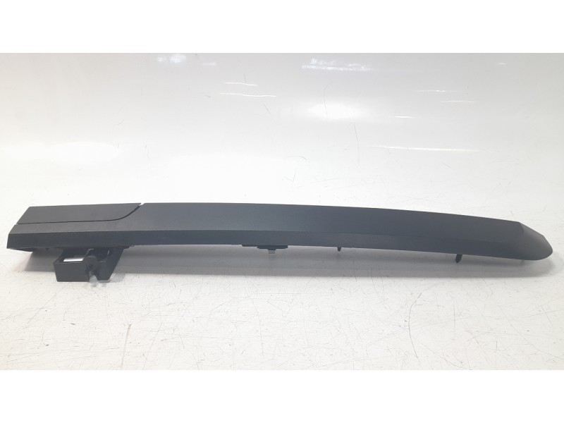 Recambio de molduras traseras para nissan townstar furgoneta/monovolumen (xfk) 1.3 referencia OEM IAM 265126446R  