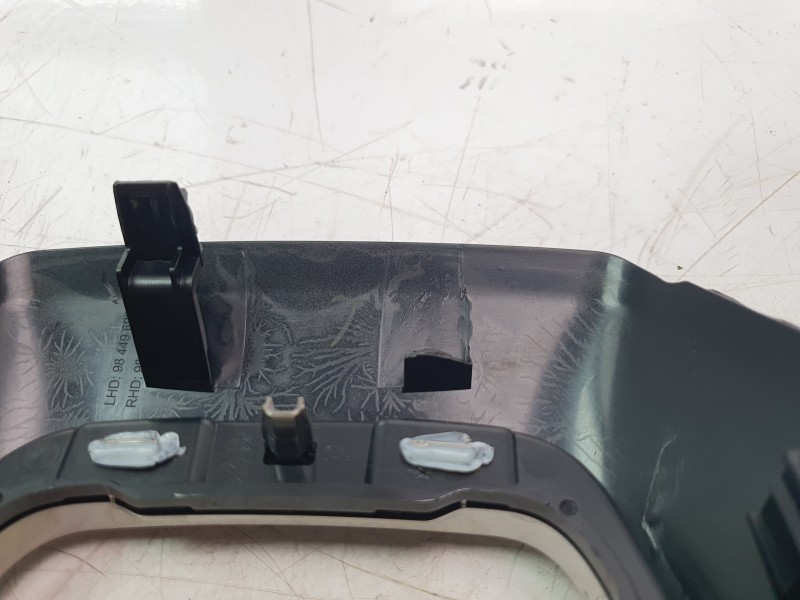 Recambio de moldura para peugeot 208 ii (ub_, up_, uw_, uj_) 1.2 puretech 100 referencia OEM IAM 9829400680  