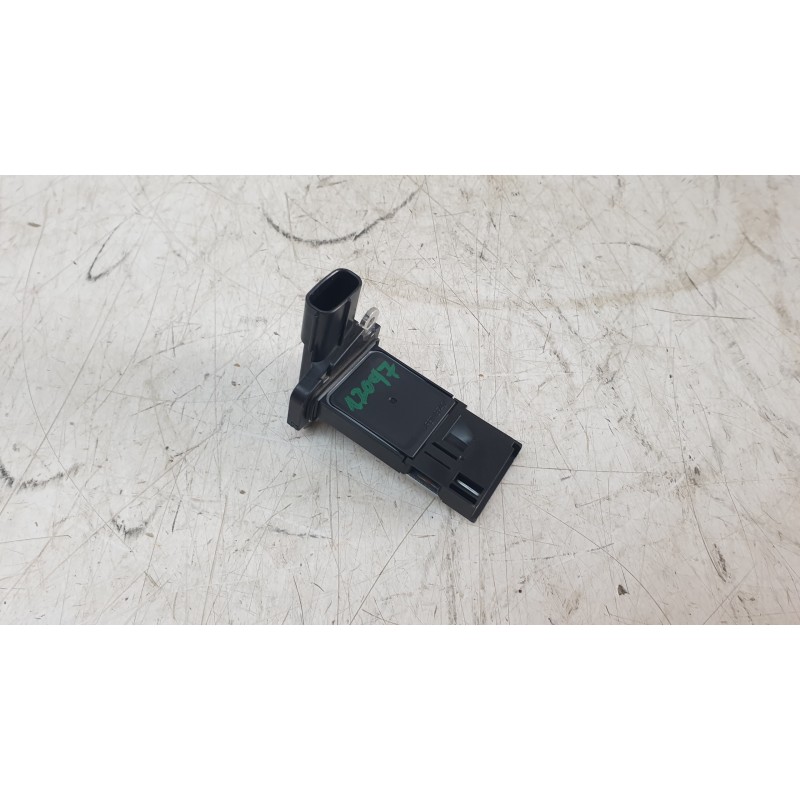Recambio de caudalimetro para toyota c-hr (_x1_) 1.8 hybrid (zyx10_, zyx11_) referencia OEM IAM 2220475030 AFH70M37B9911 