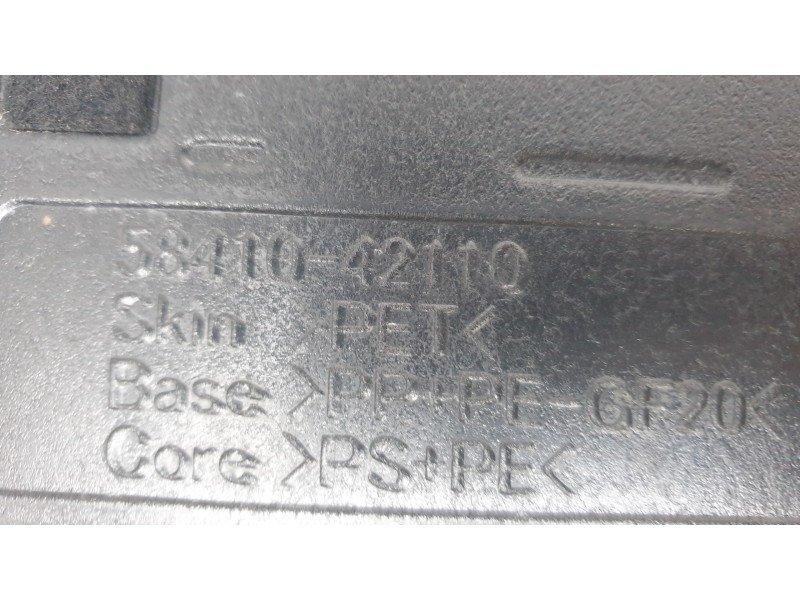 Recambio de bandeja trasera para toyota rav4 hybrid 4x2 advance referencia OEM IAM 5841042110  