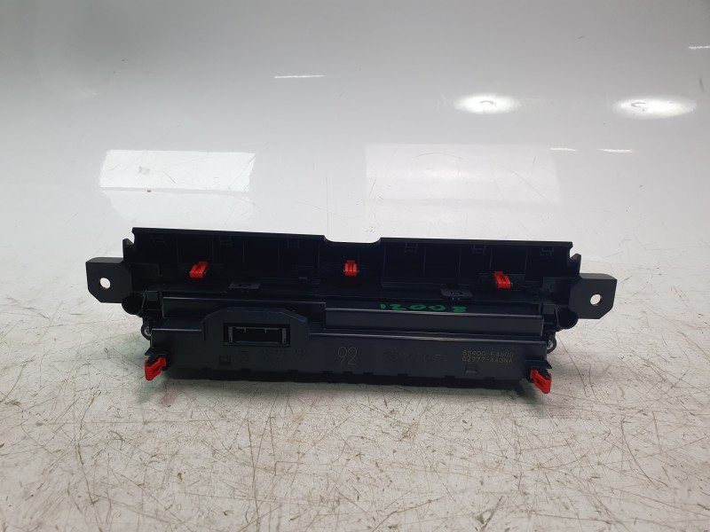 Recambio de mando climatizador para toyota c-hr hybrid active referencia OEM IAM 55900F4600  