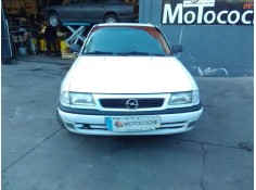 opel astra f berlina del año 1995 2